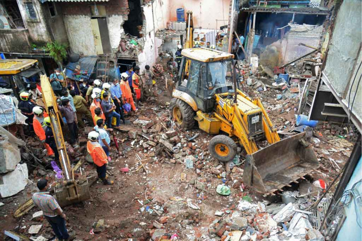 
Dari yang terluka, enam berada dalam kondisi stabil, sementara seorang perempuan berusia 30 tahun dirawat di rumah sakit dalam kondisi kritis.