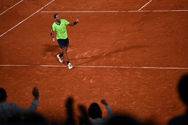 Menghadapi Rafael Nadal di Roland Garros, Sabtu, 12 Juni 2021, dini hari WIB, Djovokic meraih kemenangan 3-6, 6-3, 7-6 (7-4) dan 6-2 pada babak semifinal.