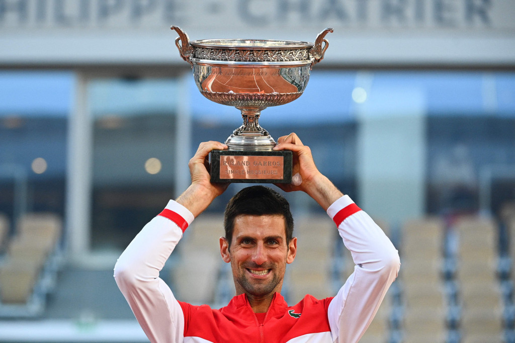 Ini jadi gelar Prancis Terbuka yang kedua untuk Djokovic. Sebelumnya, petenis asal Serbia itu juara di Roland Garros pada 2016.