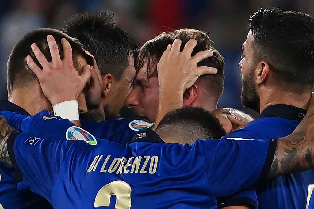 Kemenangan tersebut membuat Italia kembali ke puncak klasemen Grup A, setelah sempat digusur oleh Wales selama beberapa jam. Dengan raihan enam poin, Italia dipastikan akan finis setidaknya di dua tempat teratas klasemen akhir Grup A.