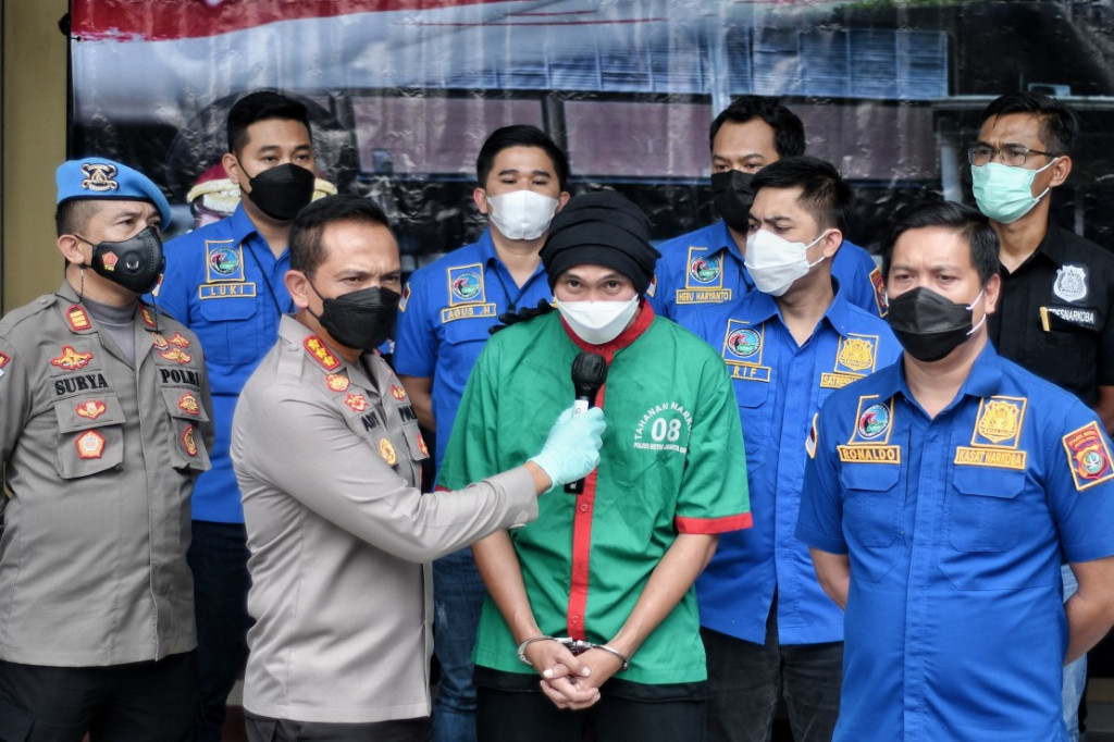 Musisi Erdian Aji Prihartanto alias Anji menyampaikan penyesalan dan permohonan maaf atas kasus penyalahgunaan narkotika yang menjeratnya.