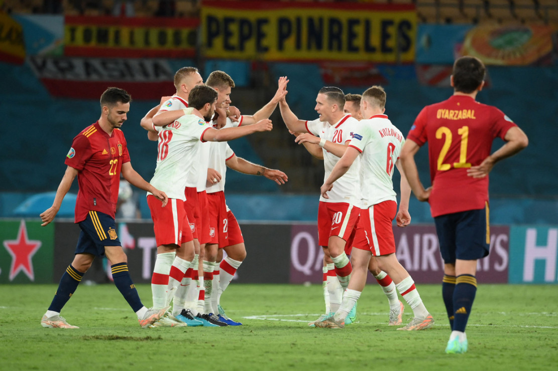 Spanyol Vs Polandia: Gol Lewandowski Gagalkan Kemenangan ...