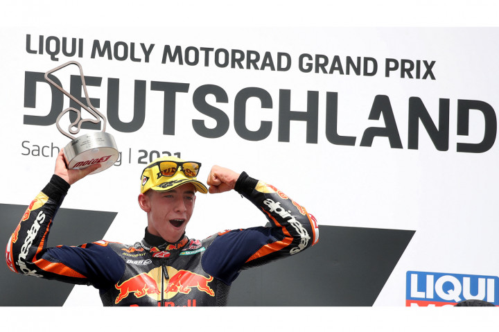 Ini adalah kemenangan keempat Acosta musim ini.