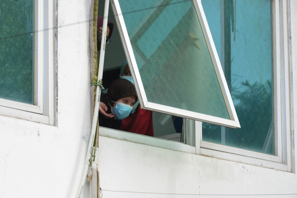 Sementara kasus pasien sembuh Covid-19 sebanyak 6.385 kasus sehingga total menjadi 1.792.528 kasus.
