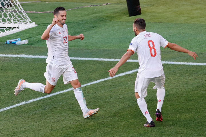 Dubravka tak dapat menepis bola tersebut sehingga tercipta lah gol kedua untuk Spanyol.