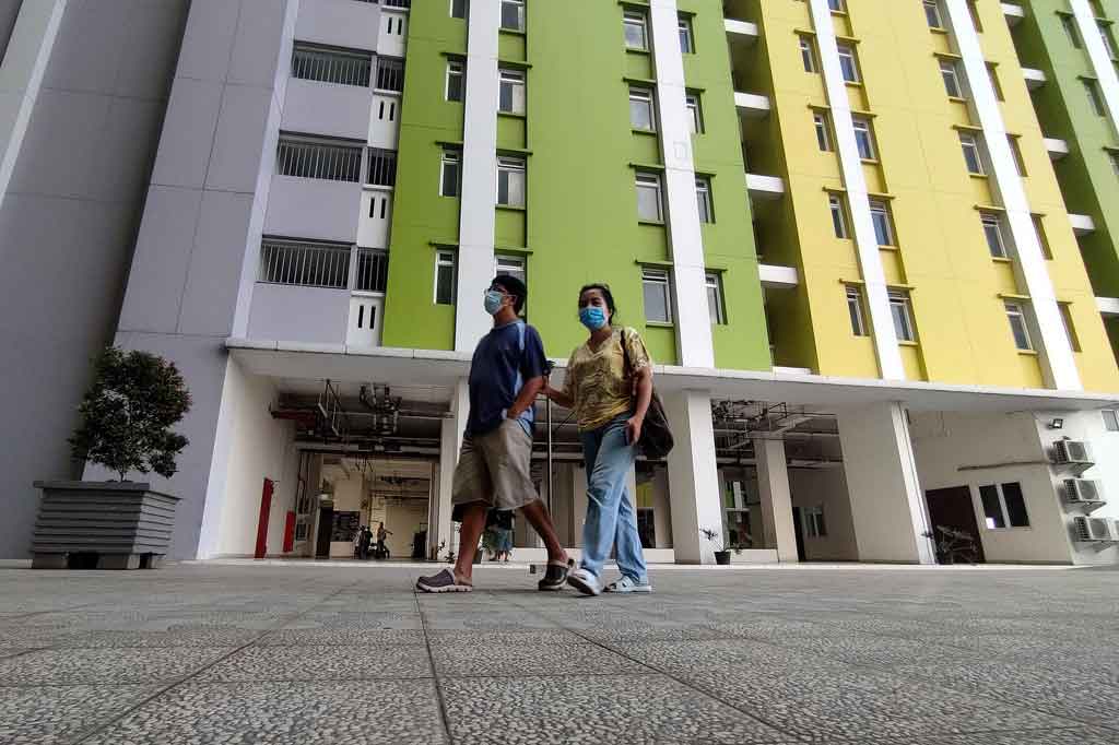 Penyiapan ruang isolasi pasien covid-19 itu diharapkan mengantisipasi ruang isolasi yang hampir penuh di RS Darurat Wisma Atlet dan rumah sakit rujukan lainnya.