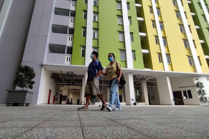 Penyiapan ruang isolasi pasien covid-19 itu diharapkan mengantisipasi ruang isolasi yang hampir penuh di RS Darurat Wisma Atlet dan rumah sakit rujukan lainnya.