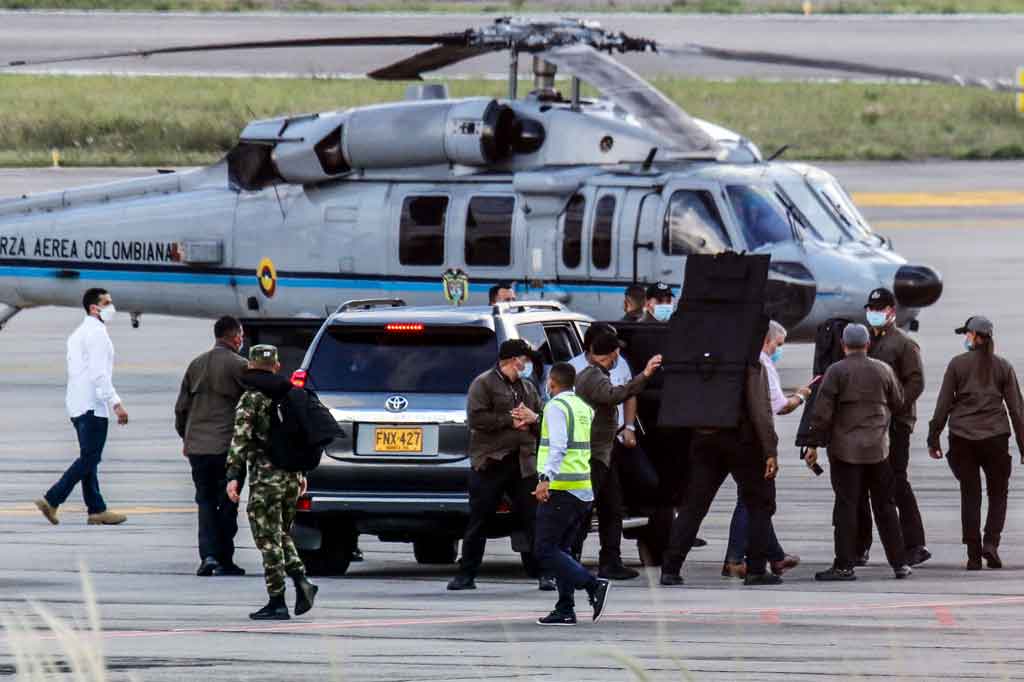 Presiden menambahkan bahwa personel keamanan telah diberi instruksi yang jelas untuk menemukan mereka yang berada di balik serangan terhadap helikopter itu.