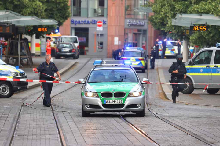 Sedikitnya tiga orang meninggal dunia dan lima lainnya terluka parah dalam peristiwa penusukan yang sangat brutal di Kota Wuerzburg, Jerman selatan, Jumat, 25 Juni 2021 waktu setempat.