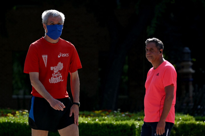 Sebanyak 35 juta dosis vaksin telah diberikan pada masyarakat Spanyol.