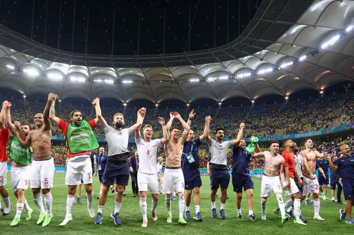 Swiss melaju ke babak delapan besar Euro 2020 usai mengalahkan Prancis  dengan skor 5-4 (3-3) lewat babak adu penalti.