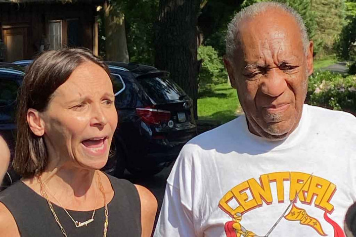 Pria berusia 83 tahun itu meninggalkan SCI Phoenix, sebuah fasilitas pemasyarakatan negara bagian sekitar 56 kilometer barat laut Philadelphia, sekitar pukul 14.30 (1830 GMT), kata seorang pejabat penjara kepada AFP.