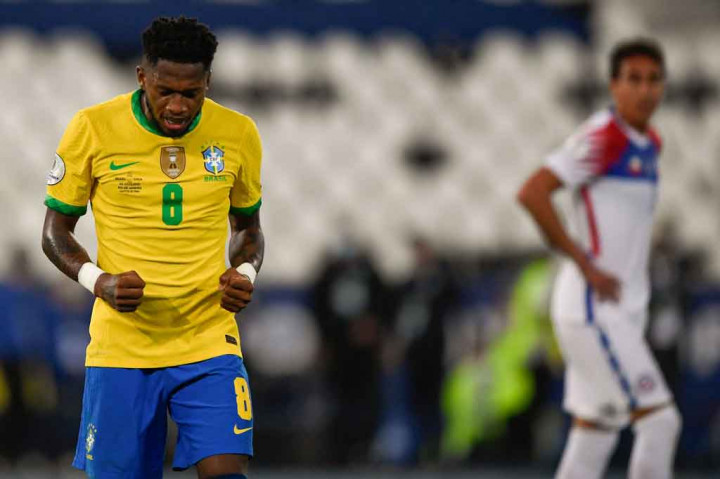 Unggul jumlah pemain, Chile leluasa menggempur pertahanan Brasil. Namun mereka tidak dapat menyamakan kedudukan hingga wasit meniup peluit panjang tanda pertandingan usai.