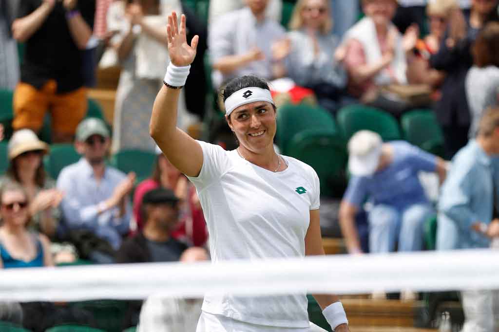 Petenis berusia 26 tahun tersebut melaju ke delapan besar berkat kemenangan 5-7, 6-1, 6-1 atas unggulan ketujuh Iga Swiatek, Senin, 5 Juli 2021 waktu setempat.