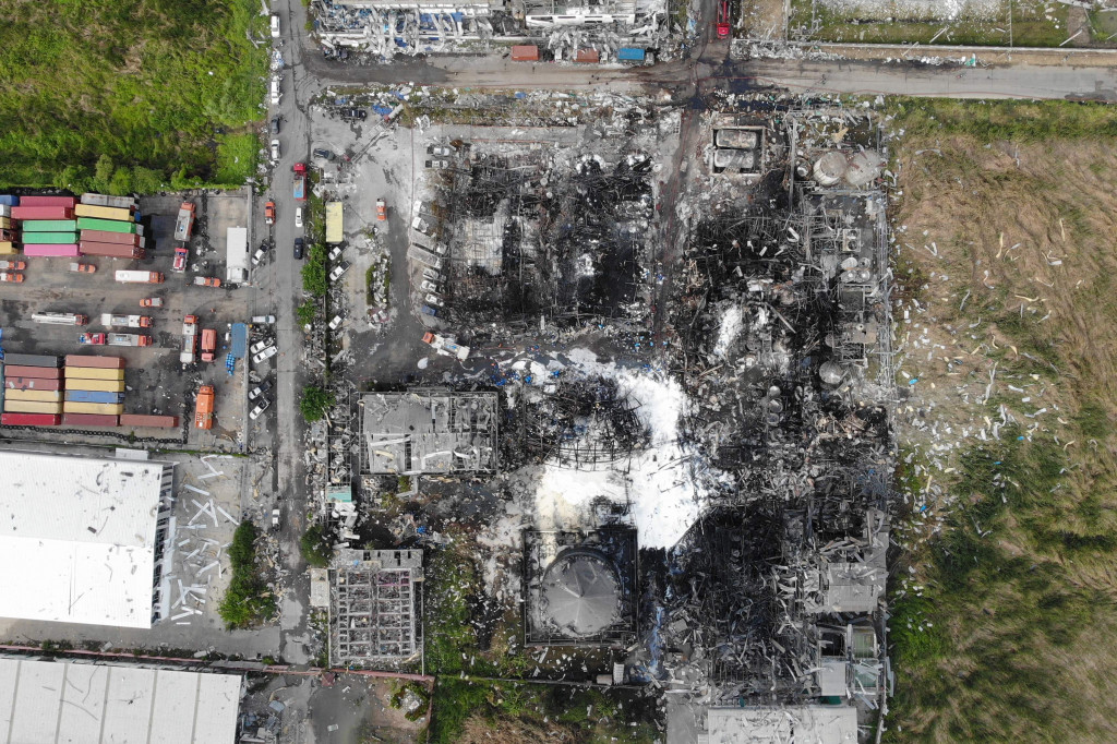 Ledakan besar yang terjadi di sebuah pabrik kimia di pinggiran Bangkok, Thailand, pada Senin, 5 Juli 2021, pagi waktu setempat. Satu orang dilaporkan tewas dan 27 orang lainnya terluka.