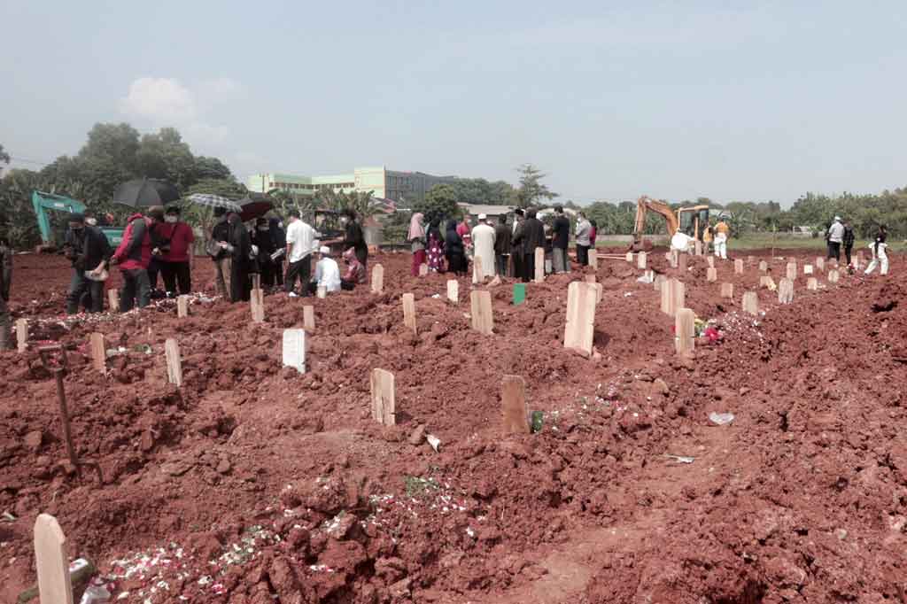 Wali Kota Bekasi Rahmat Effendi mengatakan, meluasnya lahan pemakaman itu terjadi seiring meningkatnya angka kematian akibat covid-19 di wilayah setempat.