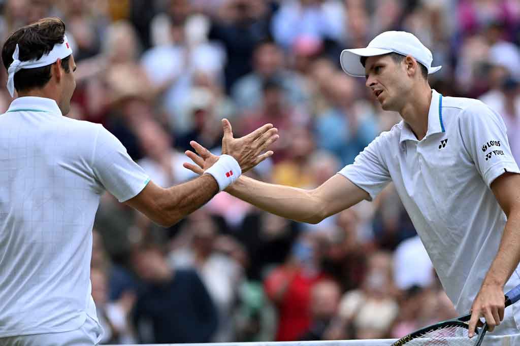 Pemenang 20 kali Grand Slam yang akan berusia 40 tahun pada bulan depan tersebut kalah 6-3, 7-6(4), 6-0 dari petenis yang 15 tahun lebih muda darinya.