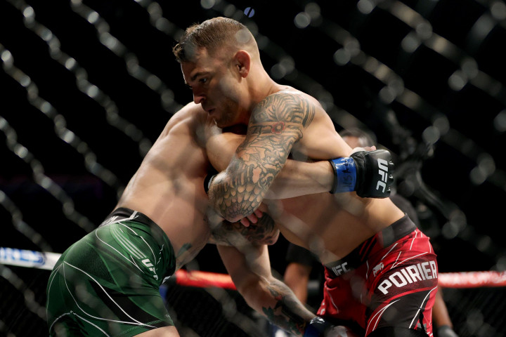 Pertarungan Poirier dengan McGregor di UFC 264 berlangsung singkat. Duel harus dihentikan pada akhir ronde pertama.