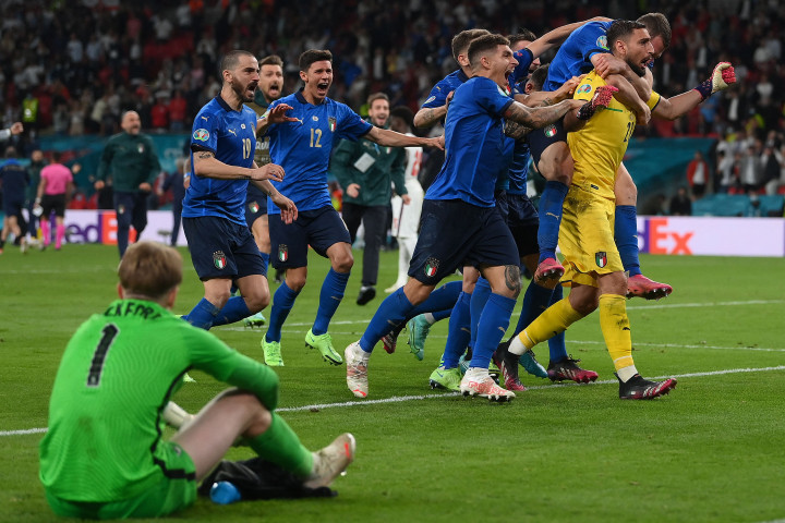 Prestasi itu mereka pastikan setelah menaklukkan Inggris lewat adu penalti dengan skor 3-2 pada fase final di Stadion Wembley, London, Senin, 12 Juli dini hari WIB.