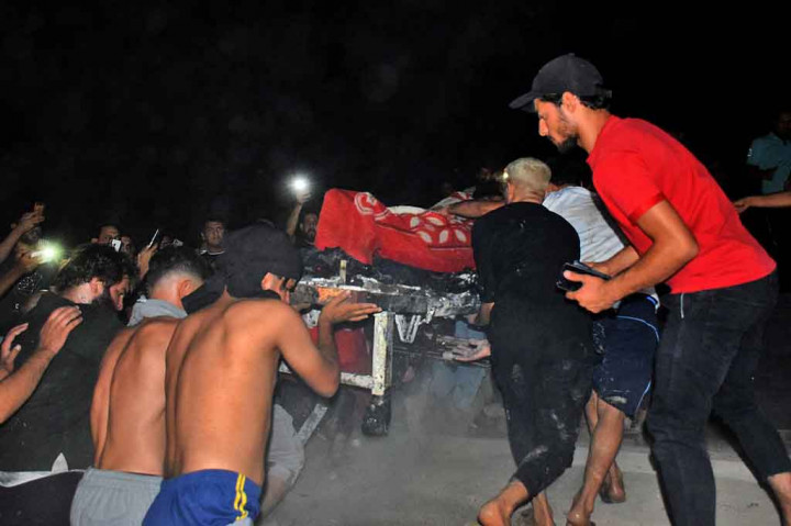 Kebakaran terjadi di RS Al-Hussein di Kota Nasiriyah pada Senin malam waktu setempat dan telah berhasil dikendailakn pasukan pertahanan sipil setempat.