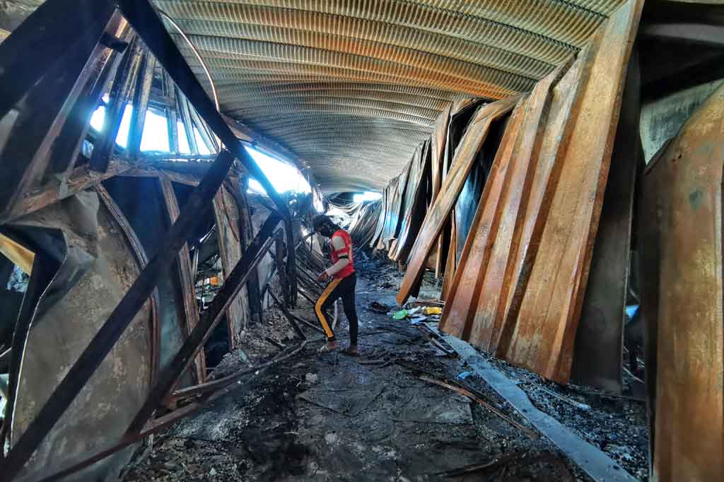 Sumber-sumber kesehatan mengatakan sebelumnya jumlah korban tewas akibat kebakaran Senin bisa meningkat karena banyak pasien masih hilang. 