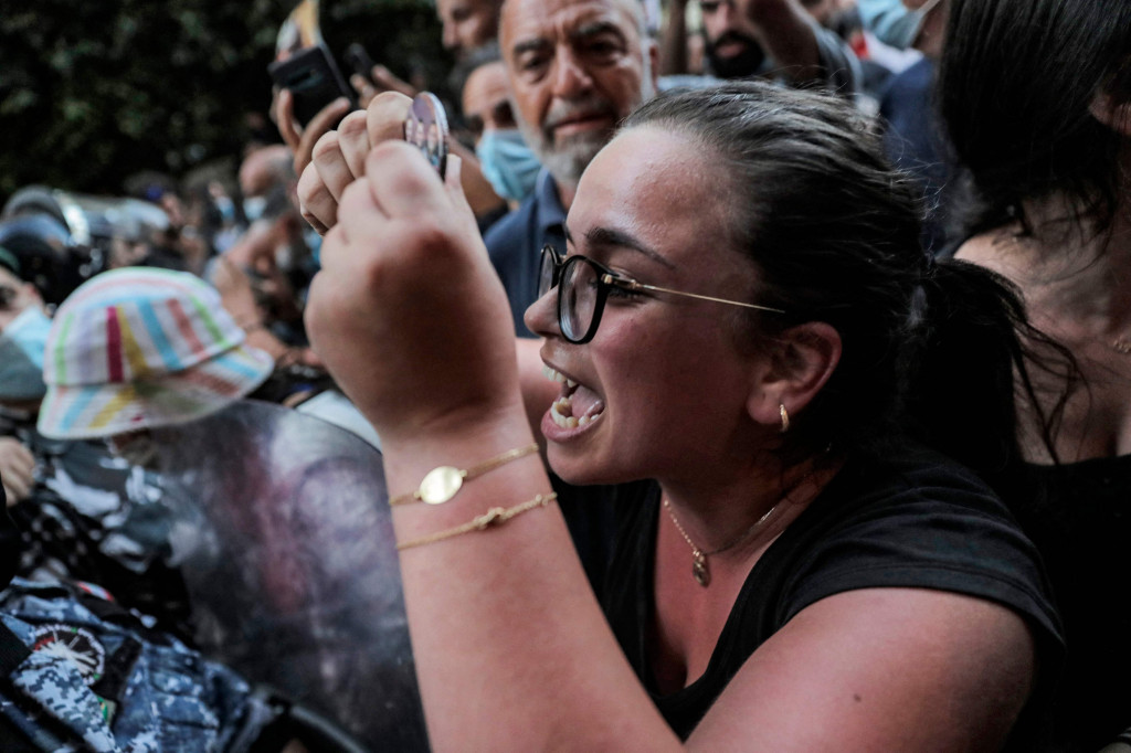 Mendagri Mohammed Fahmi sebelumnya menolak permintaan hakim yang menyelidiki ledakan di Beirut untuk memeriksa seorang pejabat tinggi keamanan Lebanon.