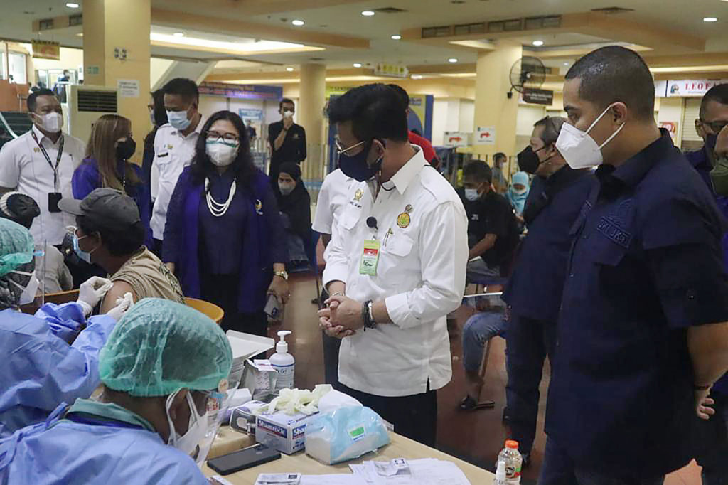 Menteri Pertanian Kabinet Indonesia Maju, Syahrul Yasin Limpo mengatakan, masyarakat harus siap mental dan juga menyiapkan