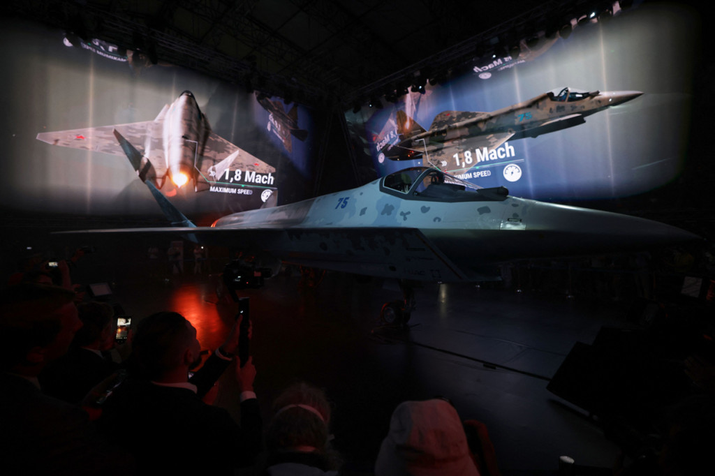 Jet tempur itu banderol antara 25 juta dollar AS (Rp 363 miliar) hingga 30 juta dollar AS (Rp 436 miliar). Harga tersebut lebih murah jika dibandingkan F-35 dengan banderol sekitar 77 juta dollar AS (Rp 1,1 triliun) hingga 100 juta dollar AS (Rp 1,4 triliun).