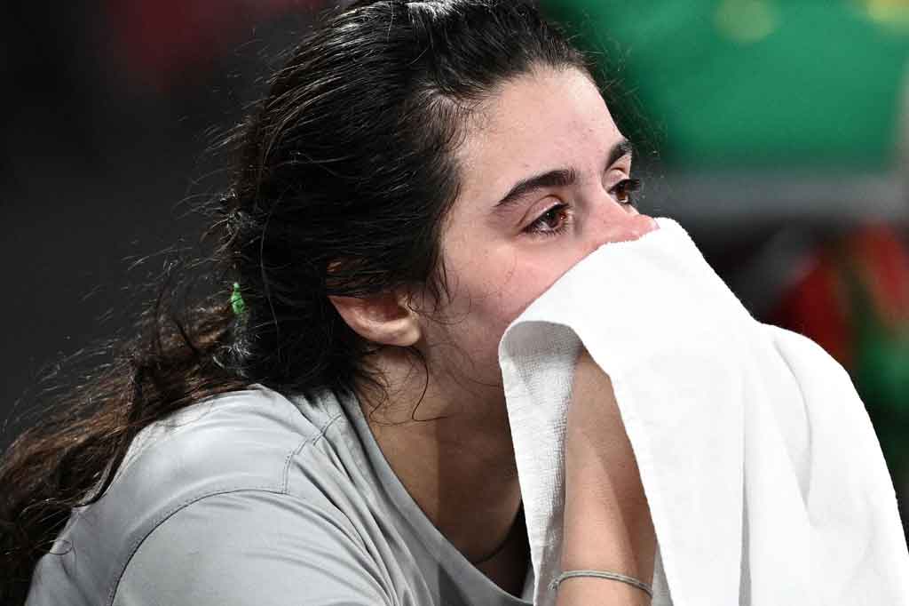Atlet asal Suriah, Hend Zaza, yang berusia 12 tahun, sekaligus termuda di Olimpiade Tokyo, tersingkir dari turnamen tenis meja di babak pembuka, Sabtu, 24 Juli 2021.