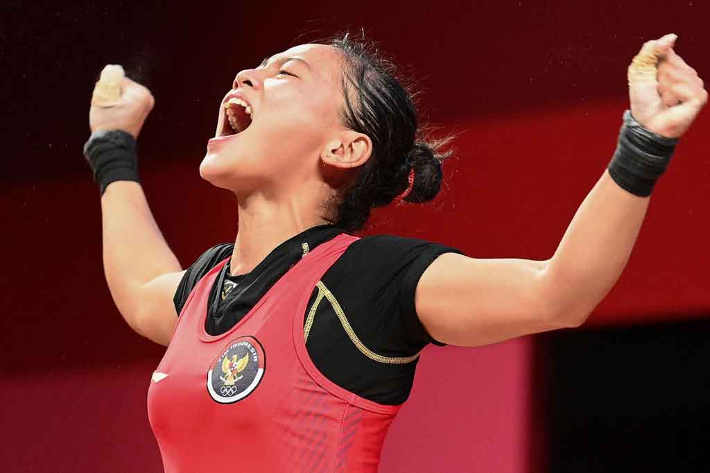 Lifter putri Indonesia Windy Cantika Aisah menjadi penyumbang medali pertama bagi tim Merah Putih dalam Olimpiade Tokyo. Windy meluapkan kegembiraanya setelah menyumbang perunggu untuk Merah Putih.