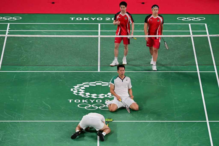 Ganda putra Indonesia Kevin Sanjaya Sukamuljo/Marcus Fernaldi Gideon mengalami kekalahan pertama di babak penyisihan Grup A Olimpiade Tokyo 2020. Minions ditundukkan oleh wakil Taiwan, Selasa, 27 Juli 2021.