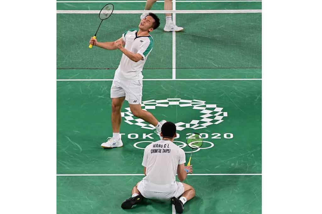 Lee Yang/Wang Chi-Lin mengalahkan Minions tiga gim dengan skor 21-18, 15-21, 21-17, setelah berjibaku dalam pertandingan ketat selama 51 menit.