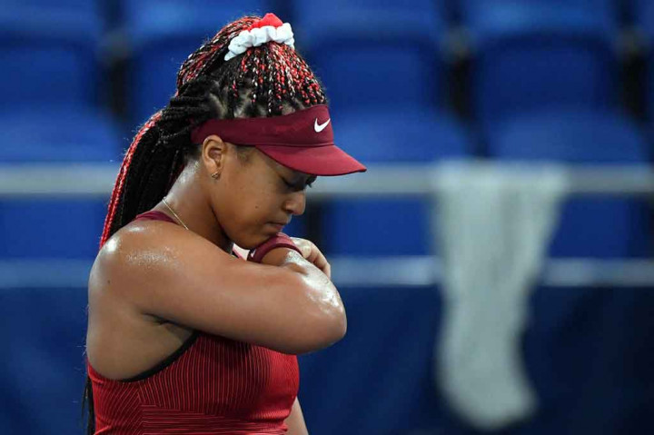 Kekalahan tersebut memupus mimpi petenis berusia 23 tahun itu untuk memenangi medali emas Olimpiade di kandang sendiri.
