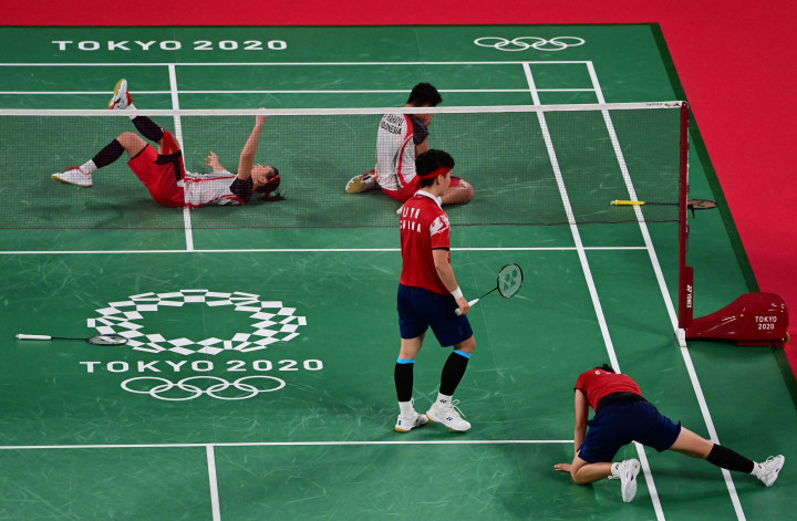 Greysia/Apriyani sukses mengikuti jejak Mohammad Ahsan/Hendra Setiawan yang lebih dulu memastikan tiket ke semifinal.
