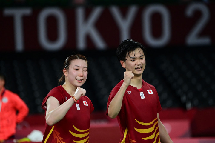 Melalui raihan ini, Yuta/Arisa berhasil mengukir sejarah baru dalam pergelaran Olimpiade dan perbulutangkisan Negeri Matahari Terbit, Jepang.