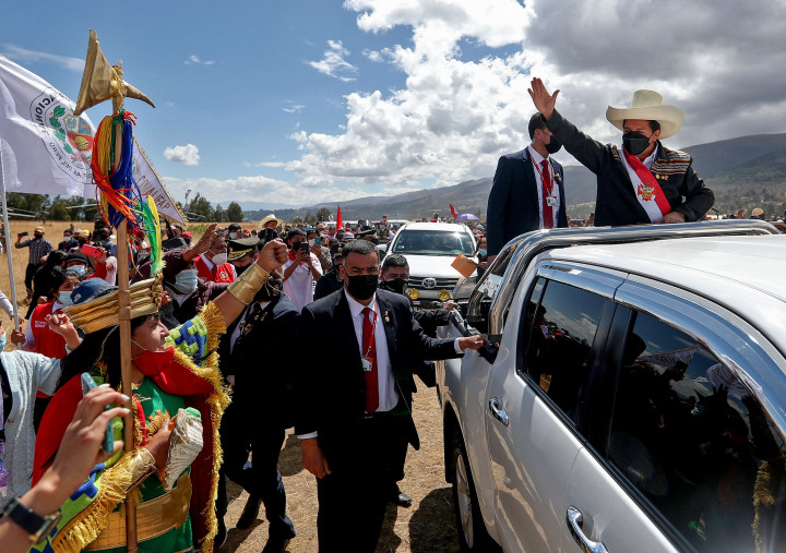 Castillo berjanji menjadi pembela kaum miskin di negaranya.