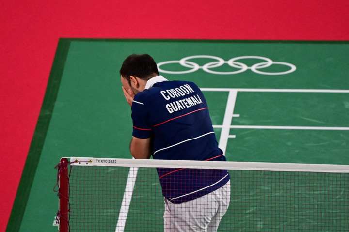 Di babak semifinal, Kevin Corodon akan menghadapi pemenang antara Viktor Axelsen dari Denmark melawan Shi Yuqi (Republik Rakyat China).