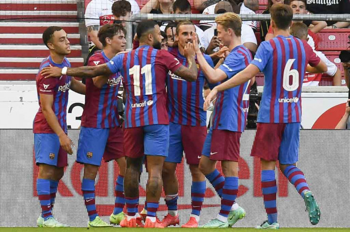 Blaugrana menggandakan keunggulan mereka pada menit ke-36 lewat Yusuf Demir menyelesaikan umpan matang Antoine Griezmann. Skor 2-0 bertahan hingga jeda.