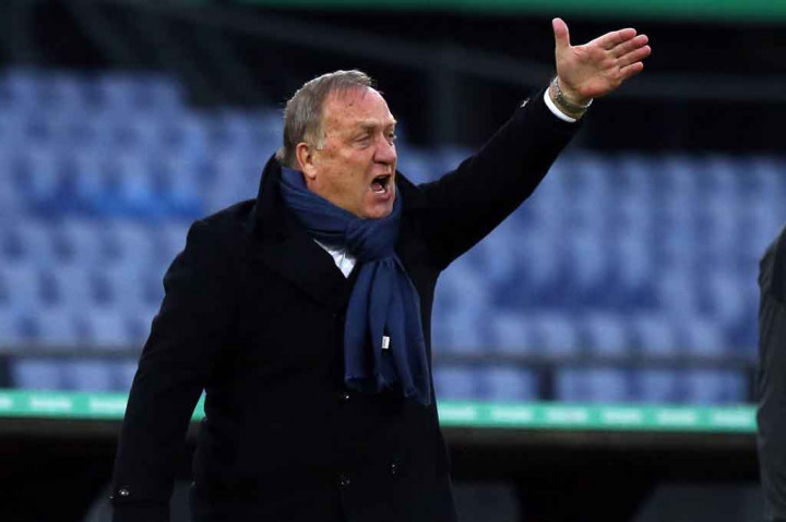 Sebelumnya, Advocaat pernah melatih Timnas Belanda, Uni Emirat Arab, Belgia, Rusia, dan Serbia.