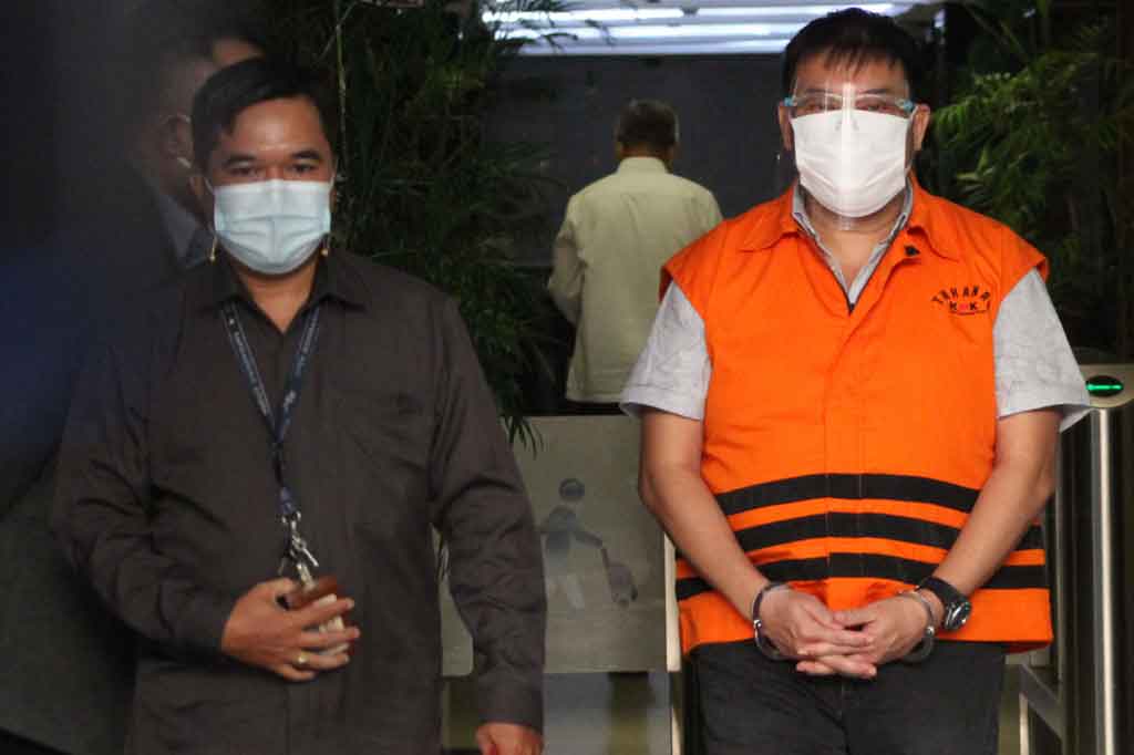 Komisi Pemberantasan Korupsi (KPK) menahan Direktur PT Aldira Berkah Abadi Makmur, Rudi Hartono Iskandar. Pemilik showroom Rhys Auto Gallery itu ditahan seusai diperiksa sebagai tersangka kasus dugaan korupsi pengadaan tanah di Munjul, Pondok Ranggon, Cipayung, Jakarta Timur, pada 2019.