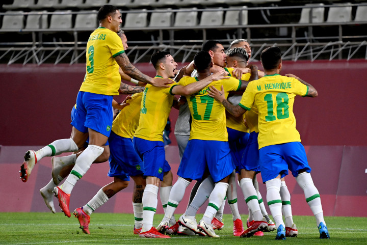Brasil lolos ke final sepak bola putra Olimpiade Tokyo 2020 usai menang adu penalti 4-1 atas Meskiko di babak empat besar.