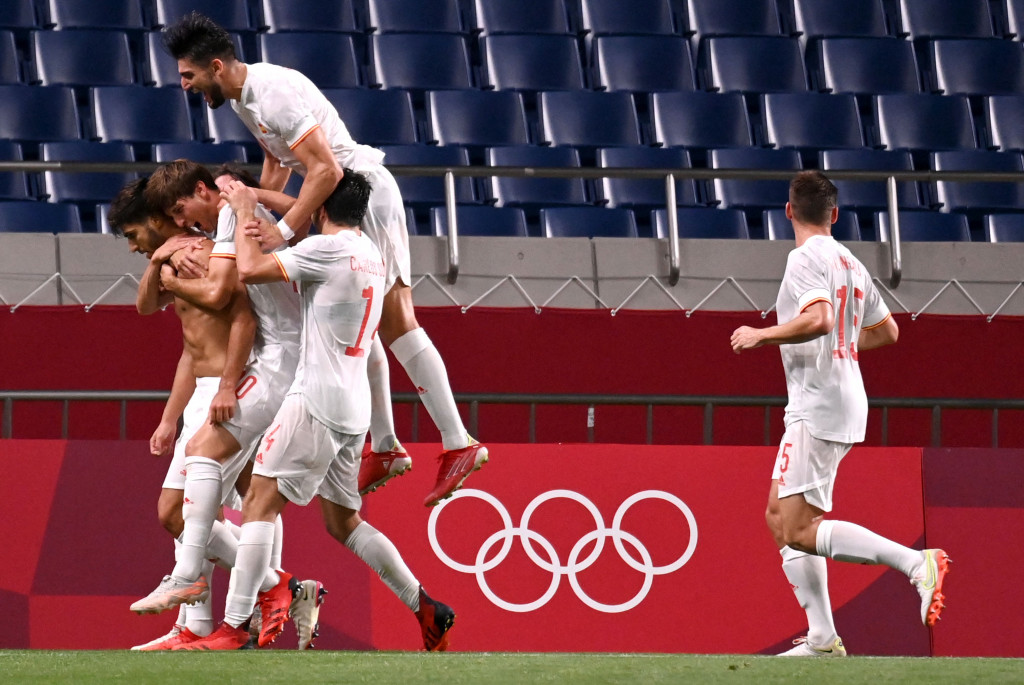 Timnas Spanyol U-23 dipastikan jadi lawan Brasil U-23 di final sepak bola putra Olimpiade Tokyo 2020. 