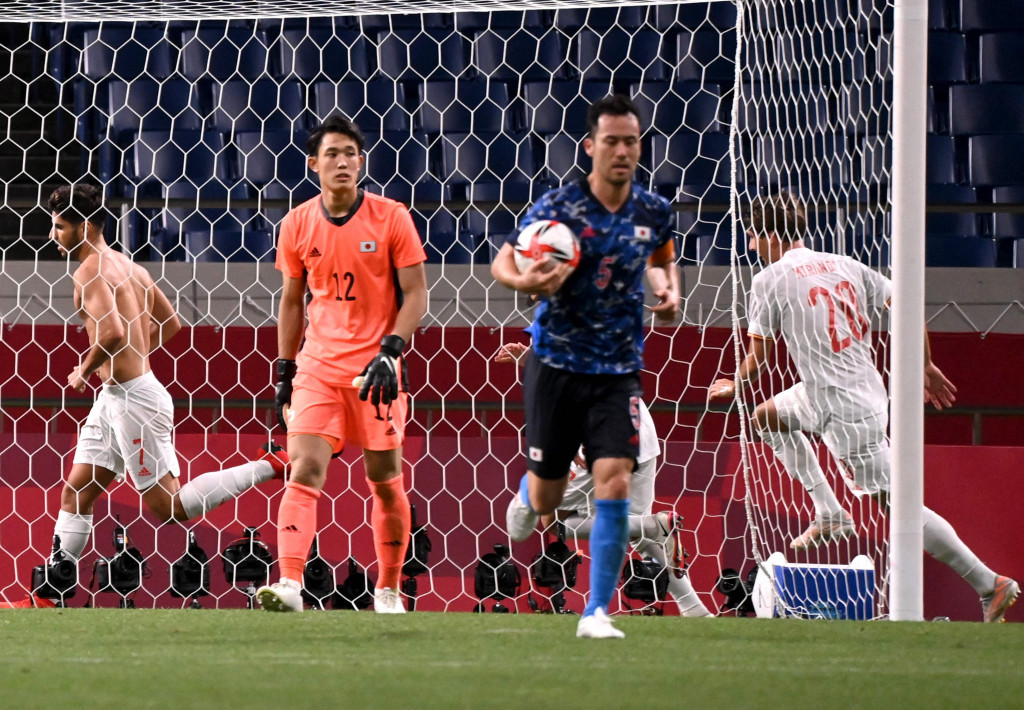 Pemain Real Madrid itu, yang masuk sebagai pemain pengganti, menjebol gawang Kosei Tani dengan tendangan keras dari dalam kotak penalti. Ia memanfaatkan umpan Mikel Oyarzabal.