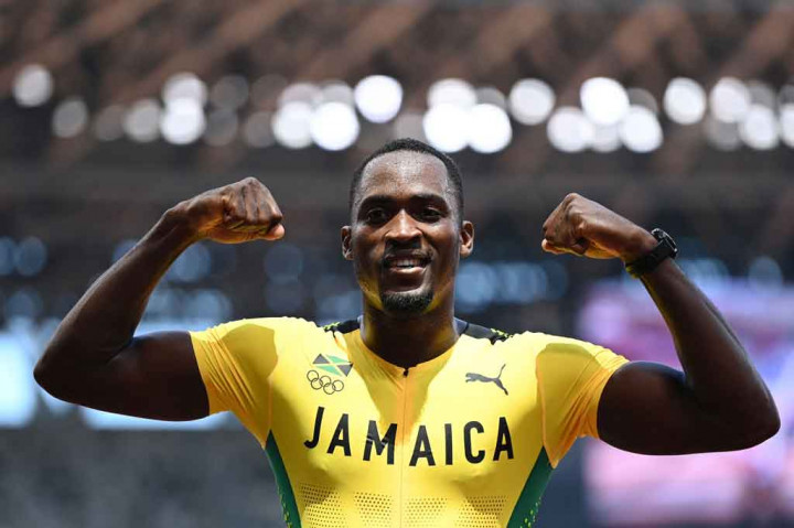 Sprinter Jamaika Hansle Parchment membuat kejutan setelah merebut medali emas 110 meter lari gawang putra Olimpiade Tokyo 2020, Kamis, 5 Agustus 2021. Parchment menjadi pelari yang pertama menyentuh garis finis dengan mencatat waktu 13,05 detik untuk menjadi juara baru Olimpiade.