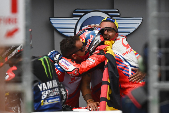 Ini adalah kemenangan perdana baik bagi Martin maupun Pramac di ajang MotoGP.