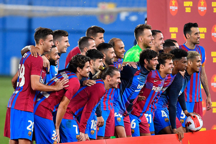 Pertandingan penanda pembuka musim bagi Barcelona dilakukan kurang dari 12 jam setelah Lionel Messi mengucapkan salam perpisahan dengan Blaugrana.