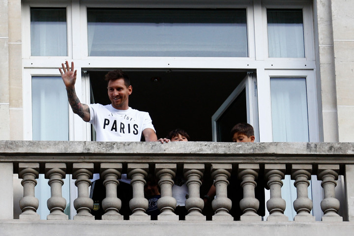 Di Paris, Messi dan kelurga akan tinggal di hotel bintang lima yang mewah 'Le Royal Monceau'.