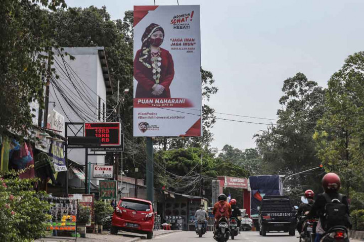 Pada simulasi 10 nama yang berpotensi menjadi calon presiden, Yunarto mengungkapkan bahwa nama Gubernur Jawa Tengah Ganjar Pranowo mendapat elektabilitas tertinggi dengan 20,6 persen, diikuti Gubernur DKI Jakarta Anies Baswedan dengan 17,8 persen, Ketua Umum Partai Gerindra Prabowo Subianto 17,5 persen, Menteri Pariwisata Sandiaga Uno 7,7 persen, Gubernur Jawa Barat Ridwan Kamil 7,2 persen.