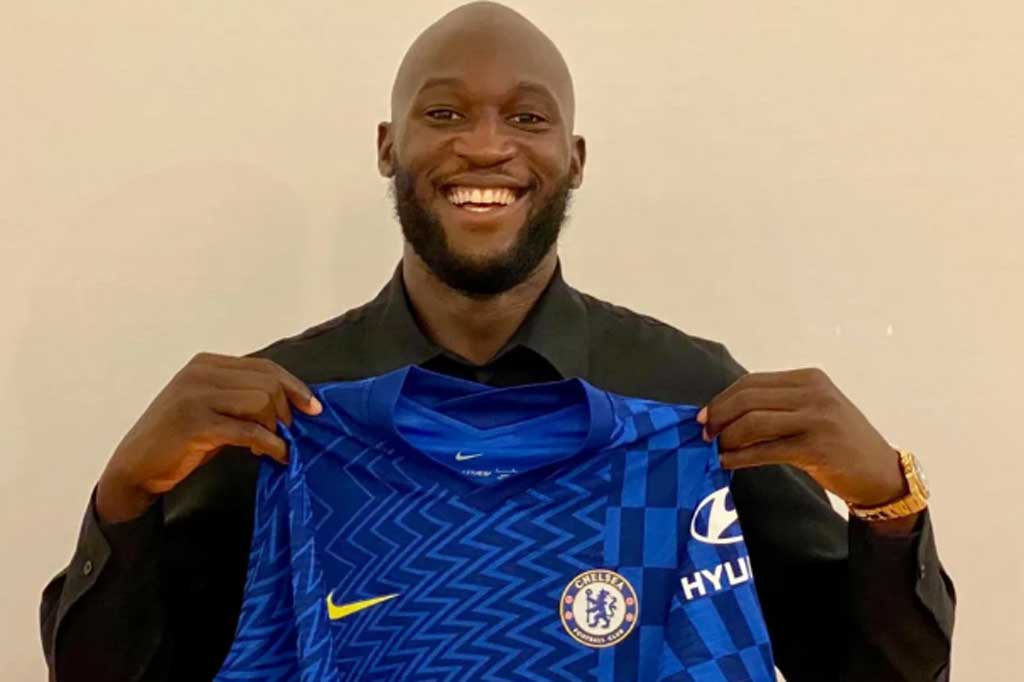 Chelsea kembali memboyong striker Romelu Lukaku dari Inter Milan, setelah sang pemain timnas Belgia tersebut meninggalkan Stamford Bridge tujuh tahun silam.