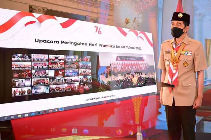 Pramuka Indonesia, ujarnya, harus menjadi contoh masyarakat yang tangguh, mampu menghadapi semua tantangan, dan mampu menggalang kepedulian terhadap sesama. Pramuka juga perlu untuk menjadi pribadi yang bersedia berkorban, dan membantu seluruh saudara, keluarga dan tetangga di lingkungan sekitar.